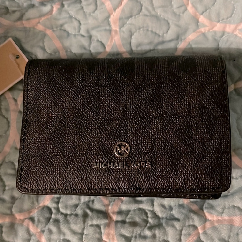 Michael Kors Jet set Charm Black with grey MK